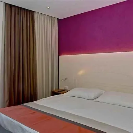In - Istrien 49921 Apartment Pula
